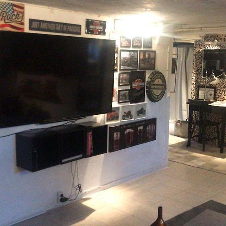 Suite Apartment With Garden And All Amenities Malmo Exterior photo